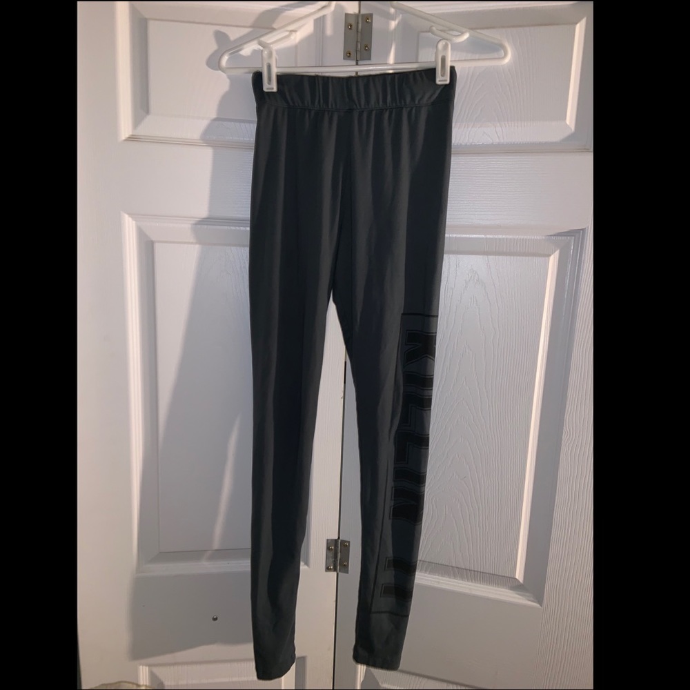 Rue 21 leggings